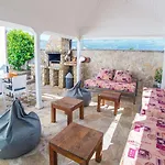 Pearl- With Private Pool Blagaj
