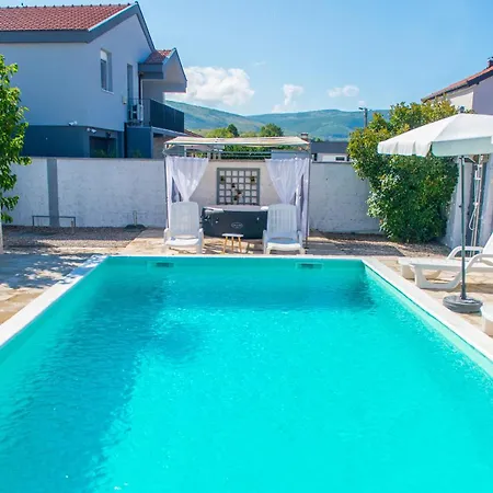 Pearl- With Private Pool