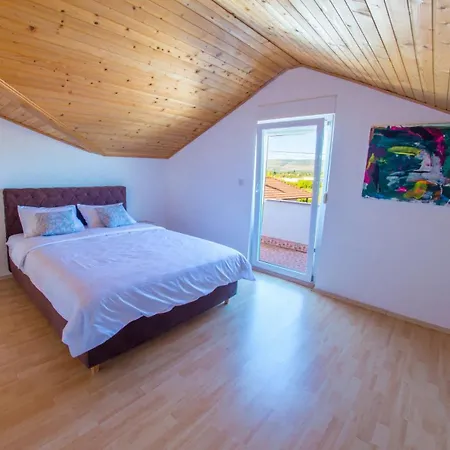 Pearl- With Private Pool Vila