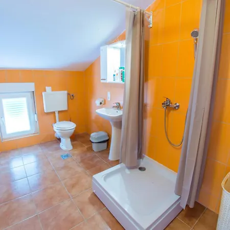 Pearl- With Private Pool Vila Blagaj