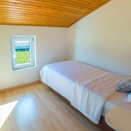 Pearl- With Private Pool Vila *